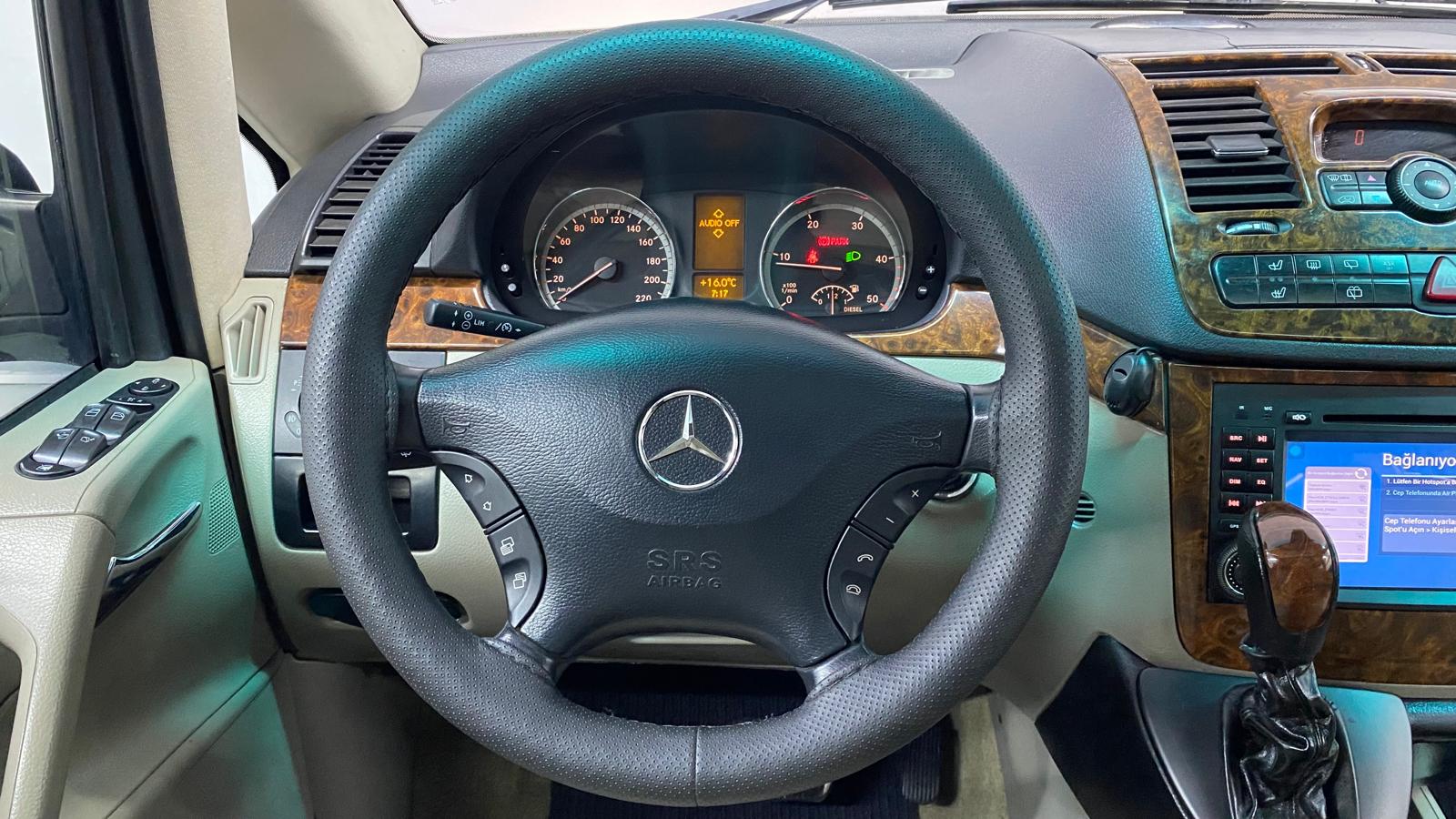 MERCEDES VIANO 5